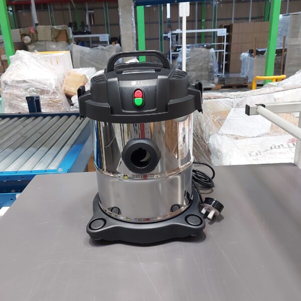 ⁦12-liter wet and dry vacuum cleaner with 1200W power and a two-year warranty⁩ - الصورة ⁦6⁩
