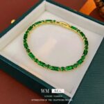 • سوارة نسائية تصميم انيق ستايل اوروبي مزينة بالزاركون الاخضر